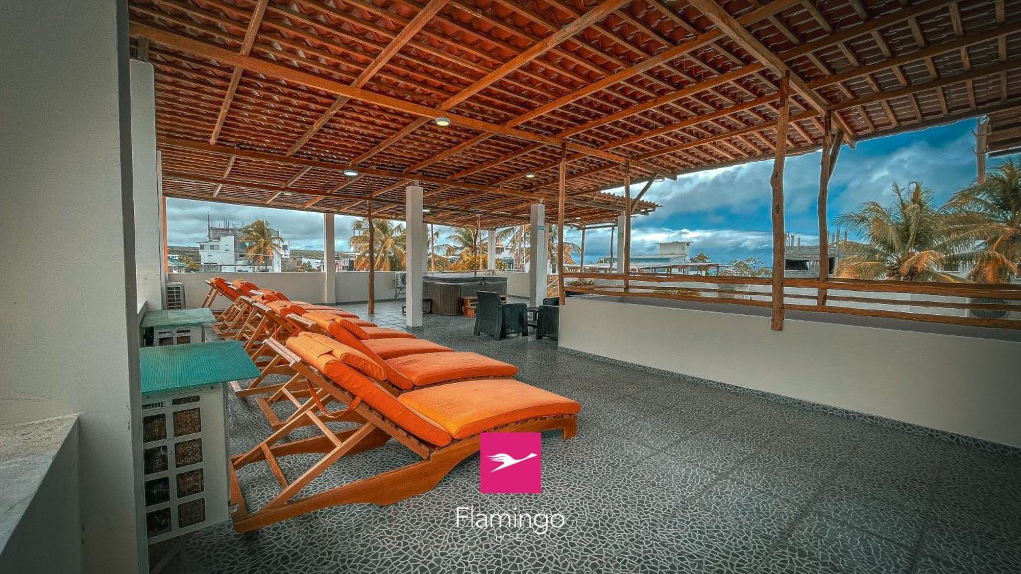 Hotel Flamingo Puerto Ayora  Exterior foto